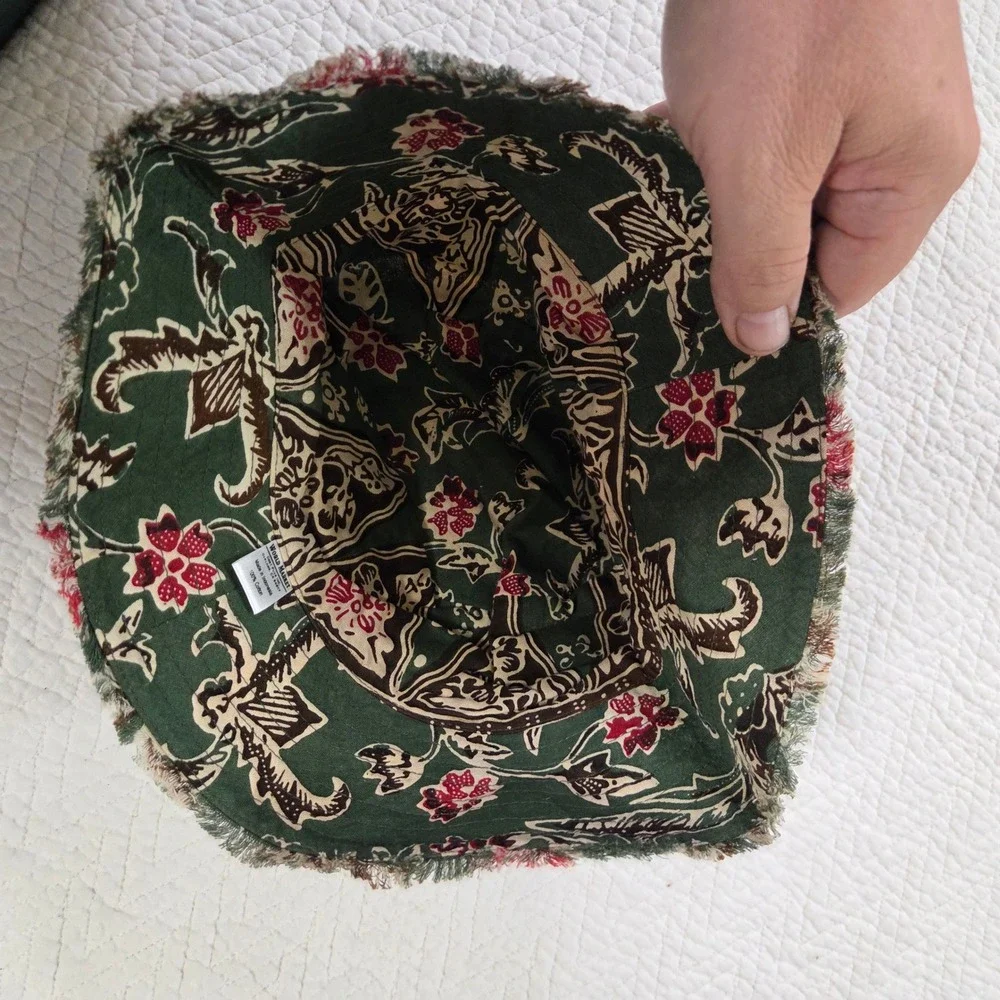 World Market Green Floral Batik Cotton Bucket Hat Frayed Fringe Raw Edge Unisex